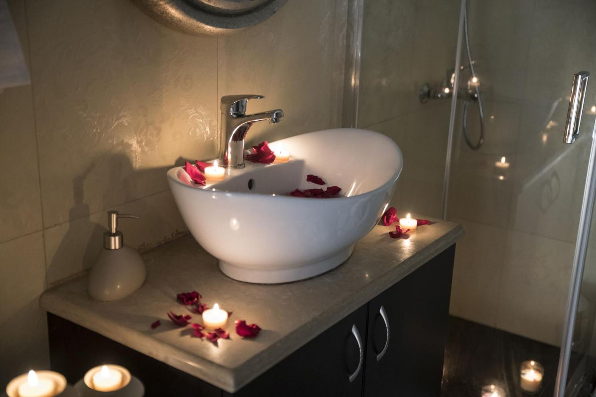 Kleopatra Deluxe Apartment With Jacuzzi カミラリ エクステリア 写真