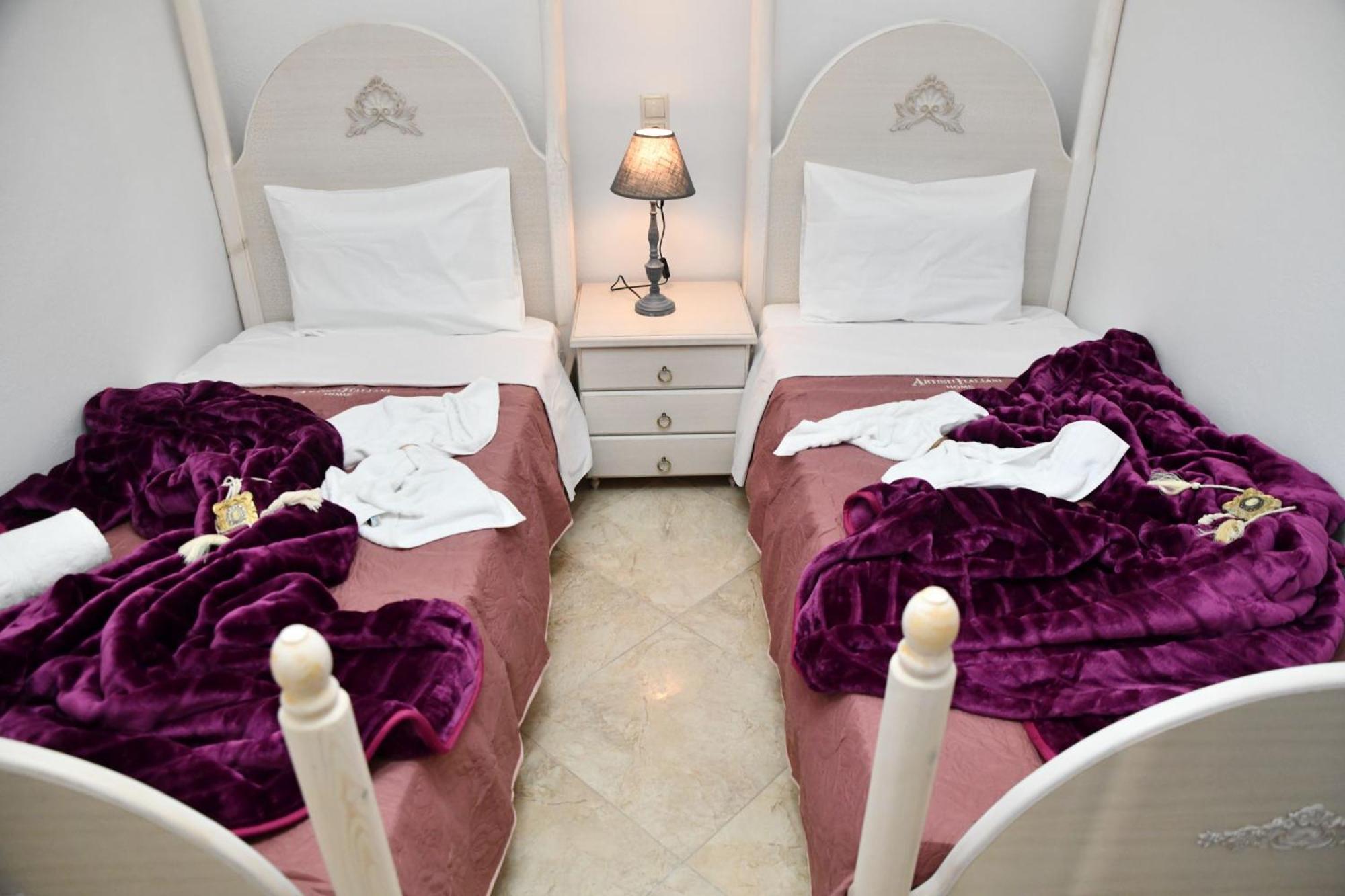 Kleopatra Deluxe Apartment With Jacuzzi カミラリ エクステリア 写真