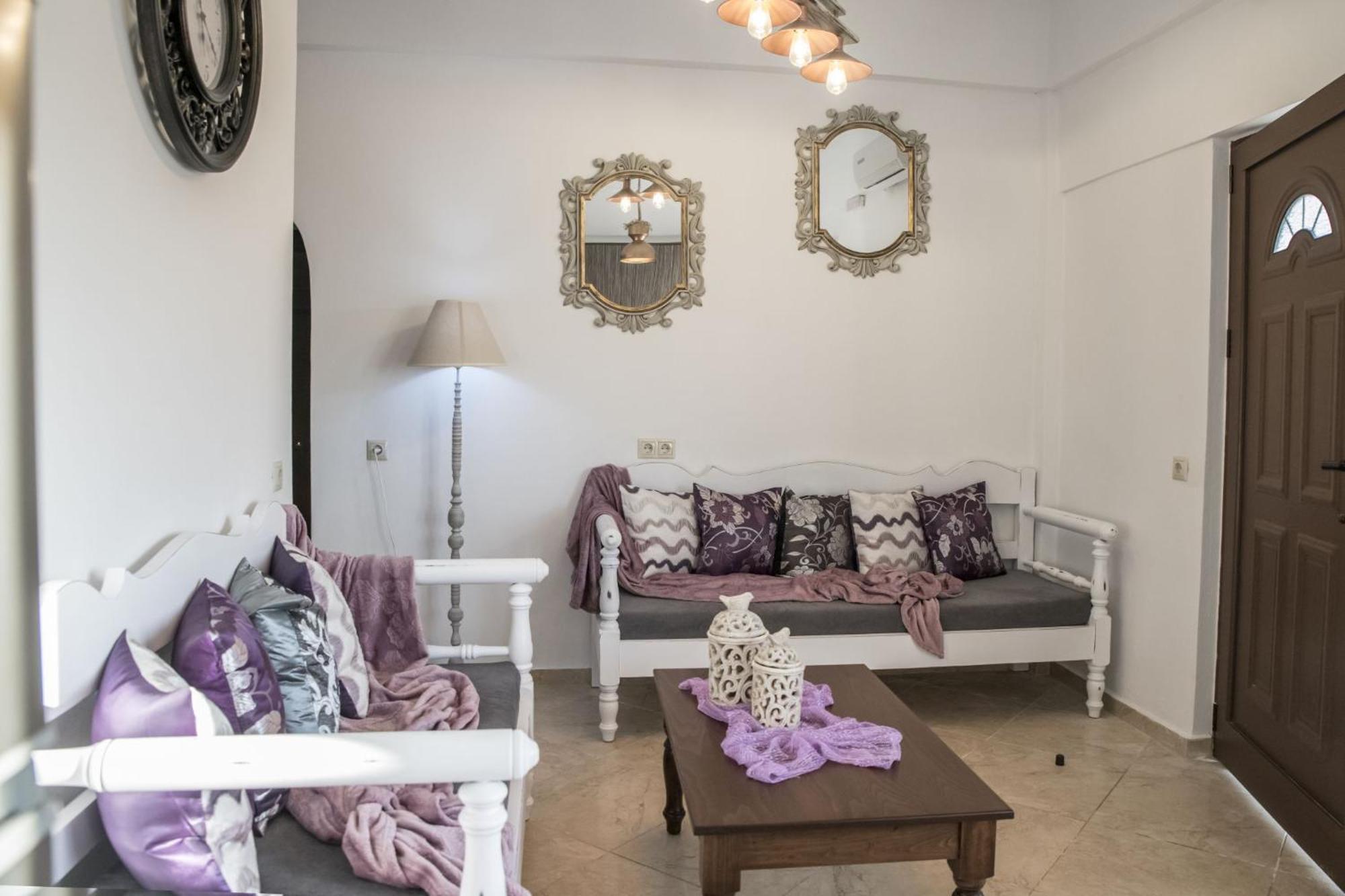 Kleopatra Deluxe Apartment With Jacuzzi カミラリ エクステリア 写真