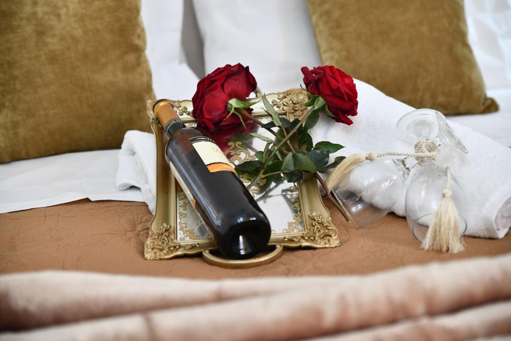 Kleopatra Deluxe Apartment With Jacuzzi カミラリ エクステリア 写真