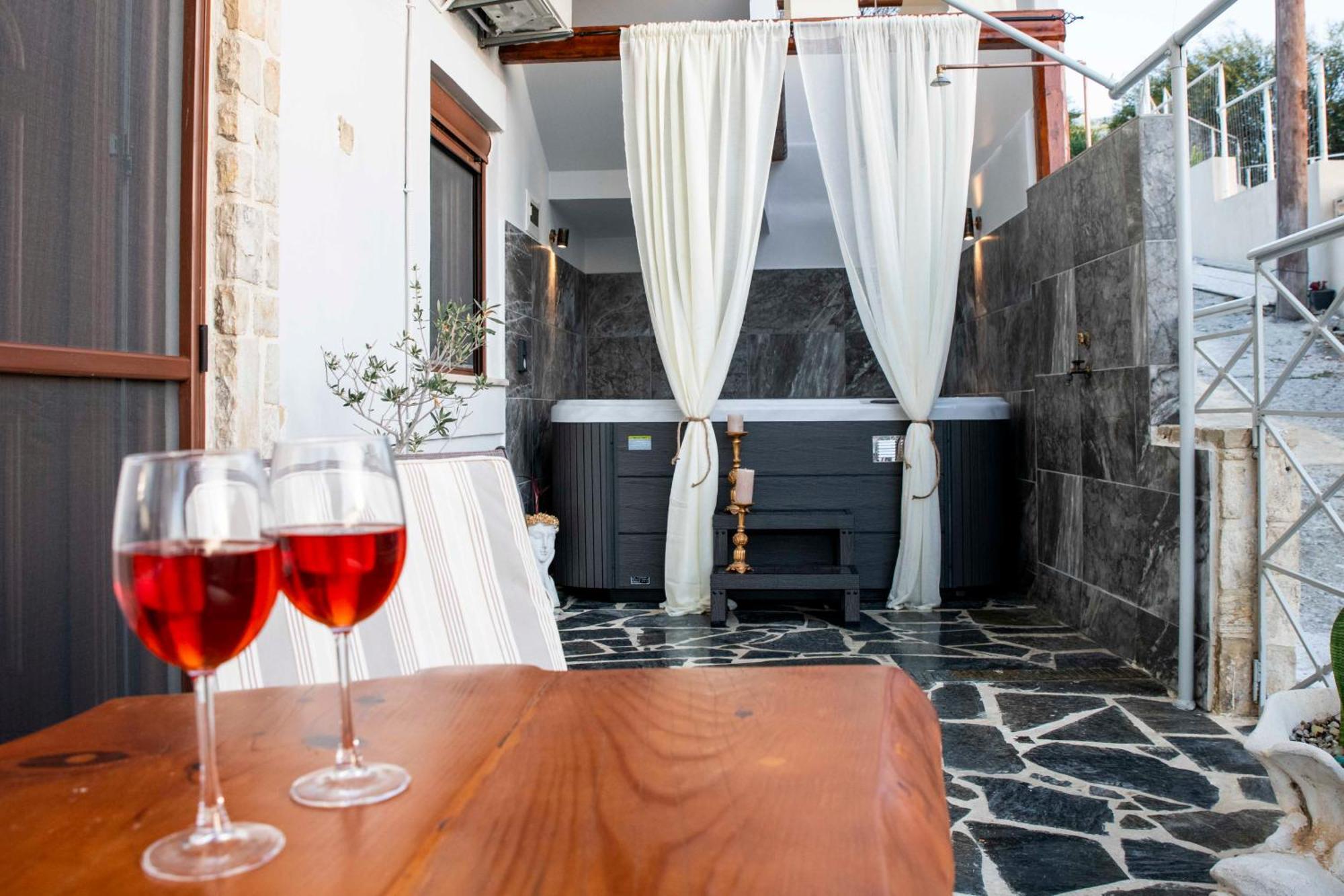 Kleopatra Deluxe Apartment With Jacuzzi カミラリ エクステリア 写真
